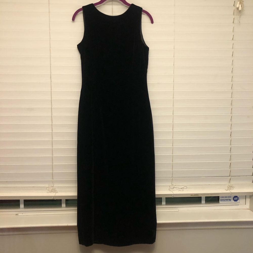 🎁Ann Taylor Black Velvet Dress🎁